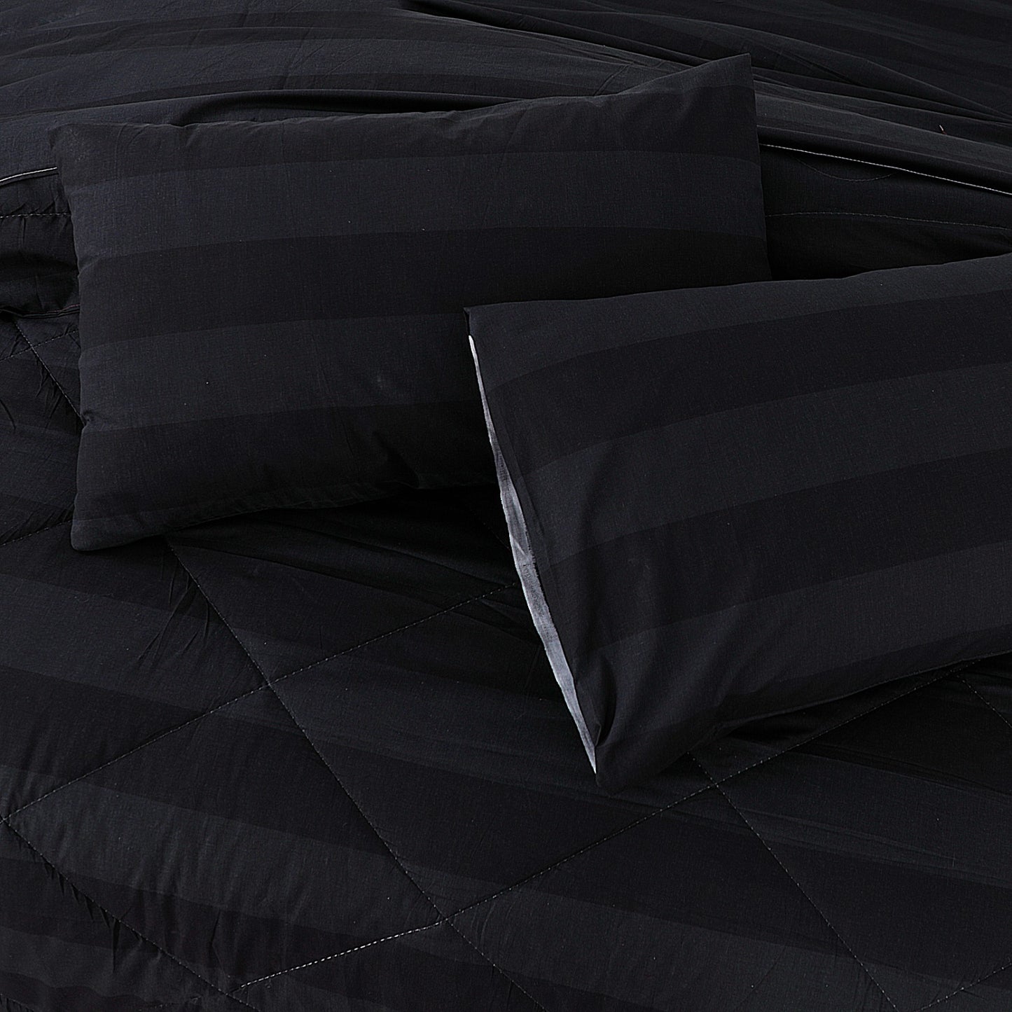 Premium 6pcs Comforter Set - Black Sword