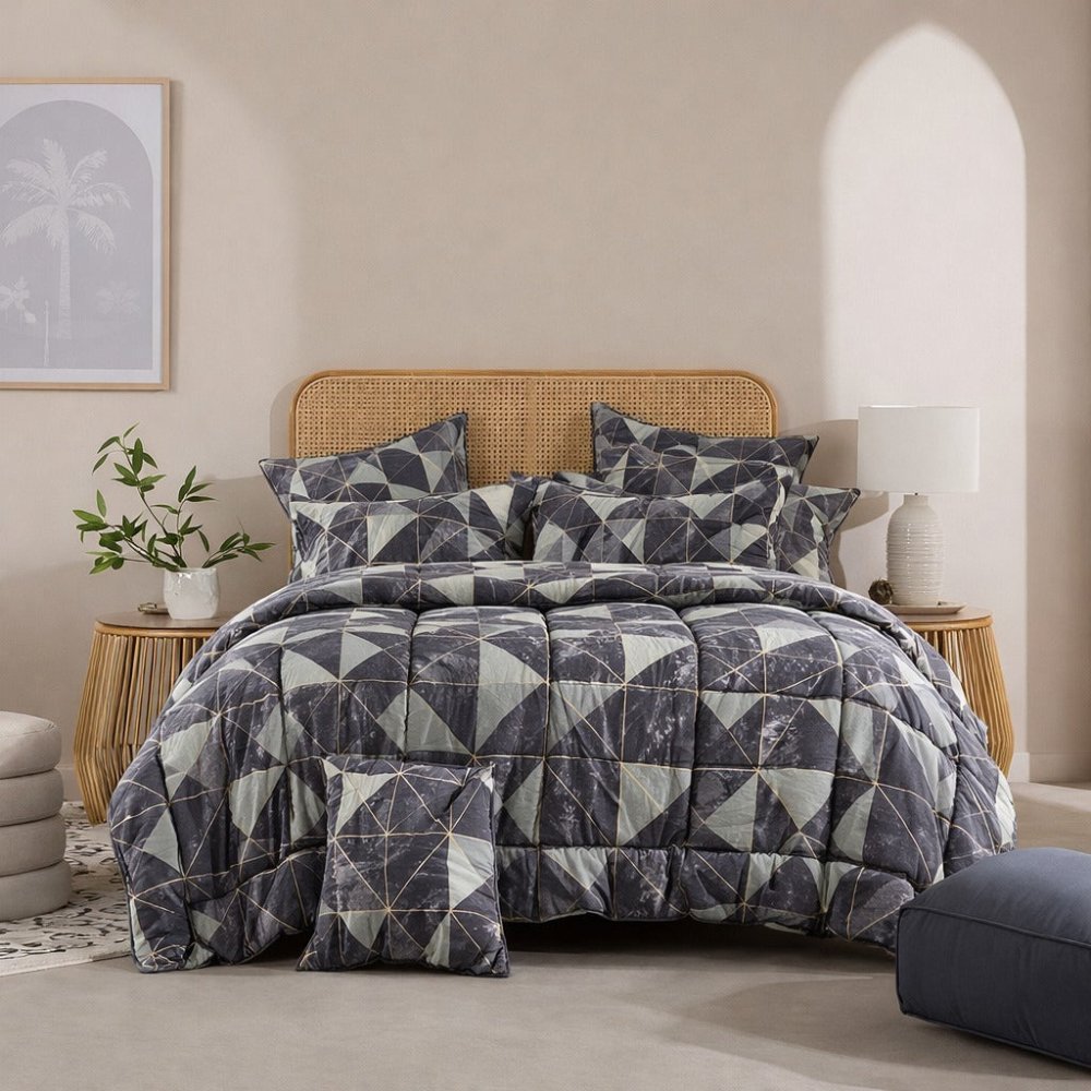 Triangular - 6pcs Premium Comforter Set - Zaraish.com